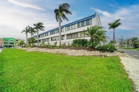 1007 Gulf Drive N Bradenton Beach FL 34217