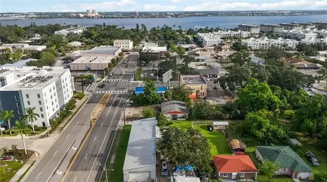 711 9 Street E Bradenton FL 34208