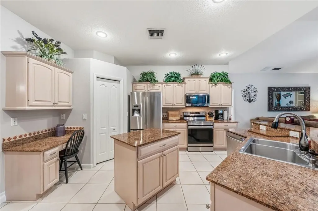 4941 Felecity Way Palm Harbor FL 34685