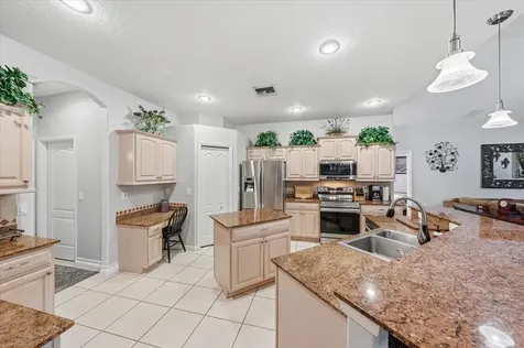 4941 Felecity Way Palm Harbor FL 34685