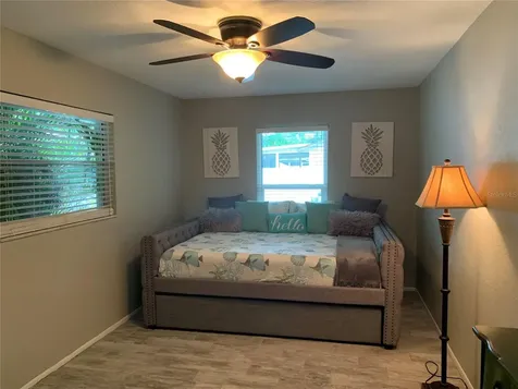 1901 39th Street W Bradenton FL 34205