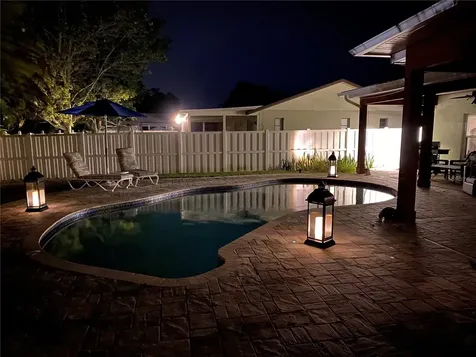 1901 39th Street W Bradenton FL 34205