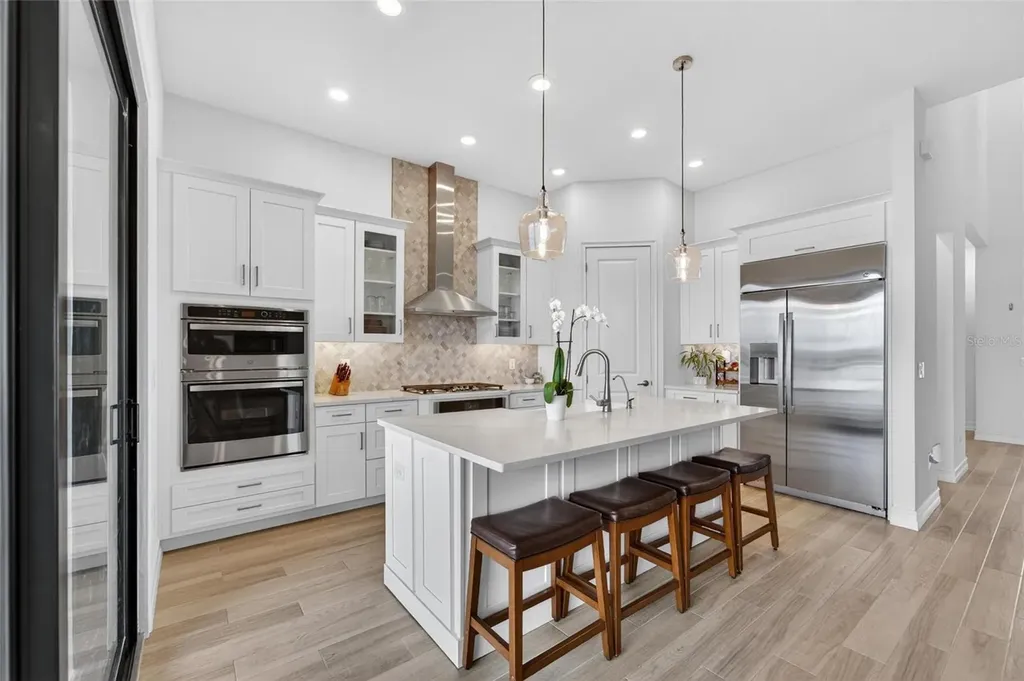 1108 Seagrape Drive Ruskin FL 33570