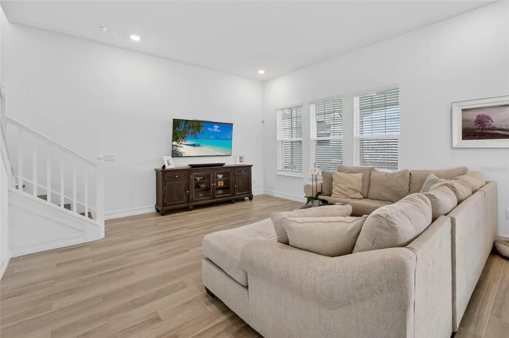 1108 Seagrape Drive Ruskin FL 33570
