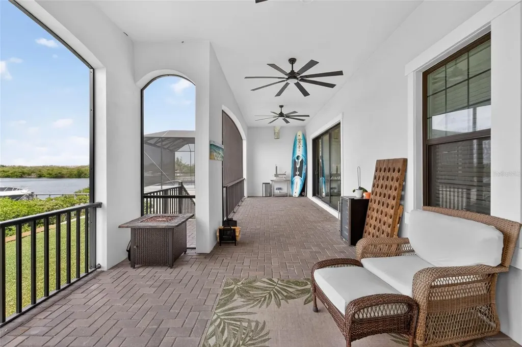 1108 Seagrape Drive Ruskin FL 33570