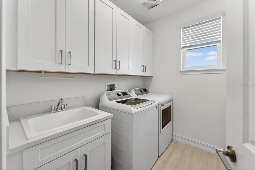 1108 Seagrape Drive Ruskin FL 33570