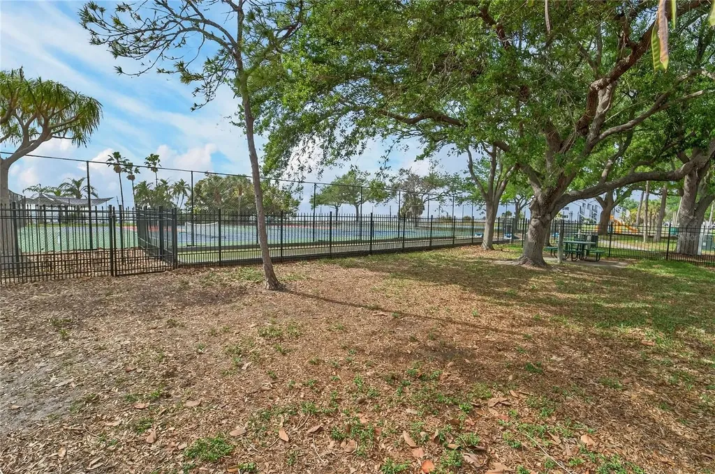 1108 Seagrape Drive Ruskin FL 33570
