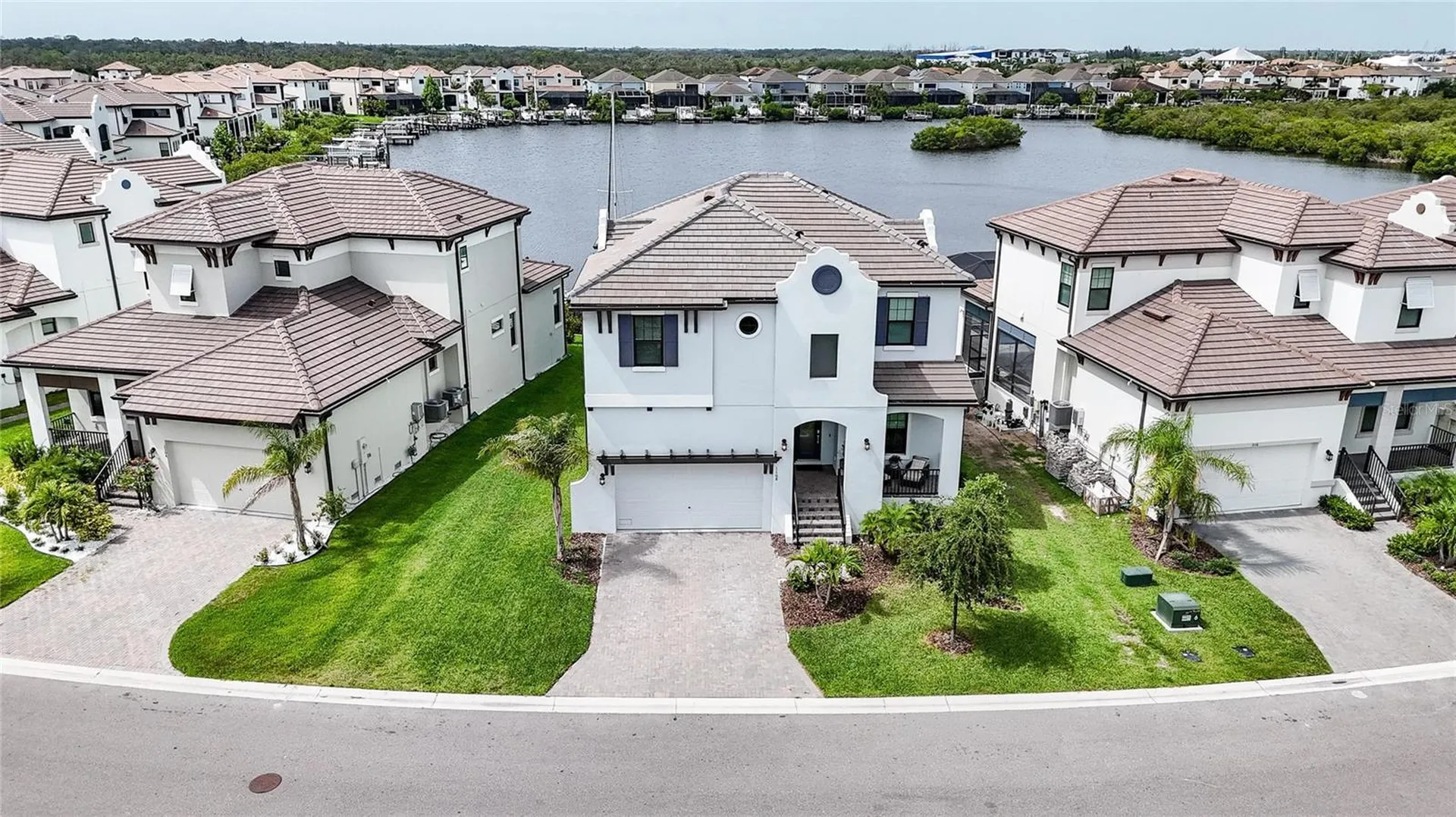 1108 Seagrape Drive Ruskin FL 33570