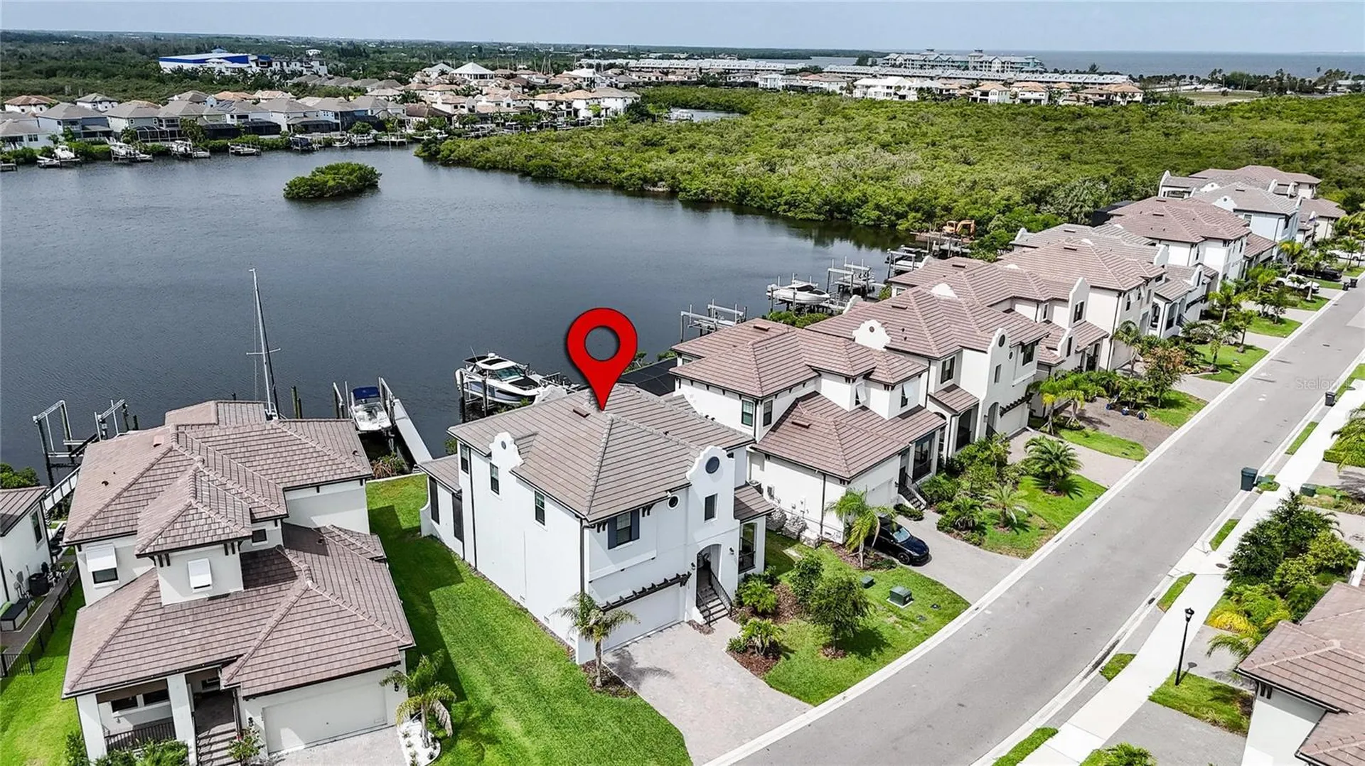 1108 Seagrape Drive Ruskin FL 33570