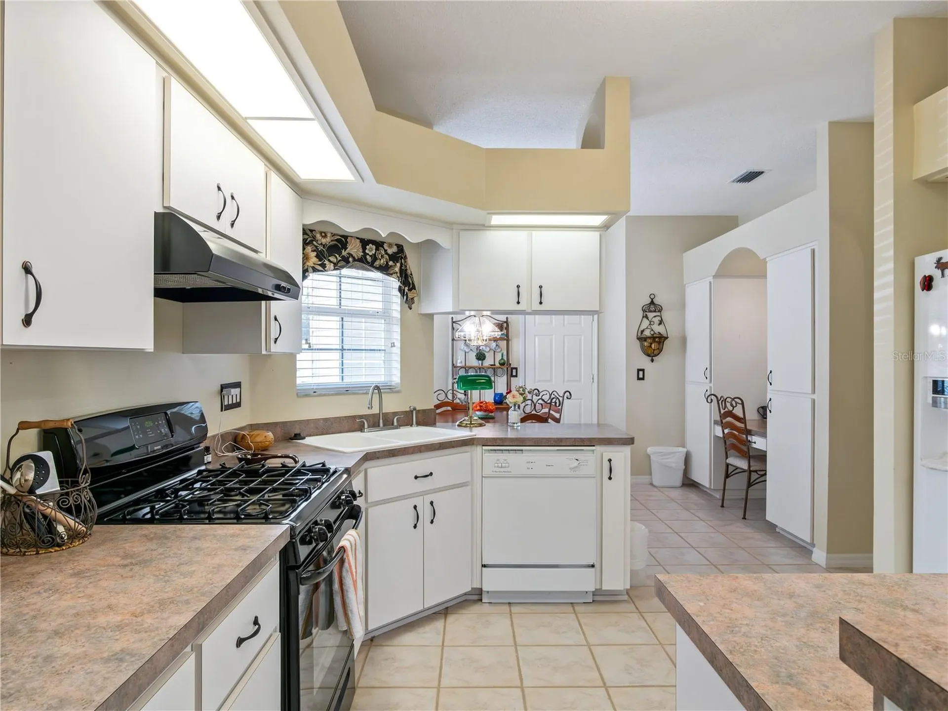 5705 King James Avenue Leesburg FL 34748