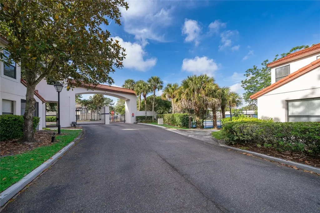 520 Via Verona Lane Altamonte Springs FL 32714