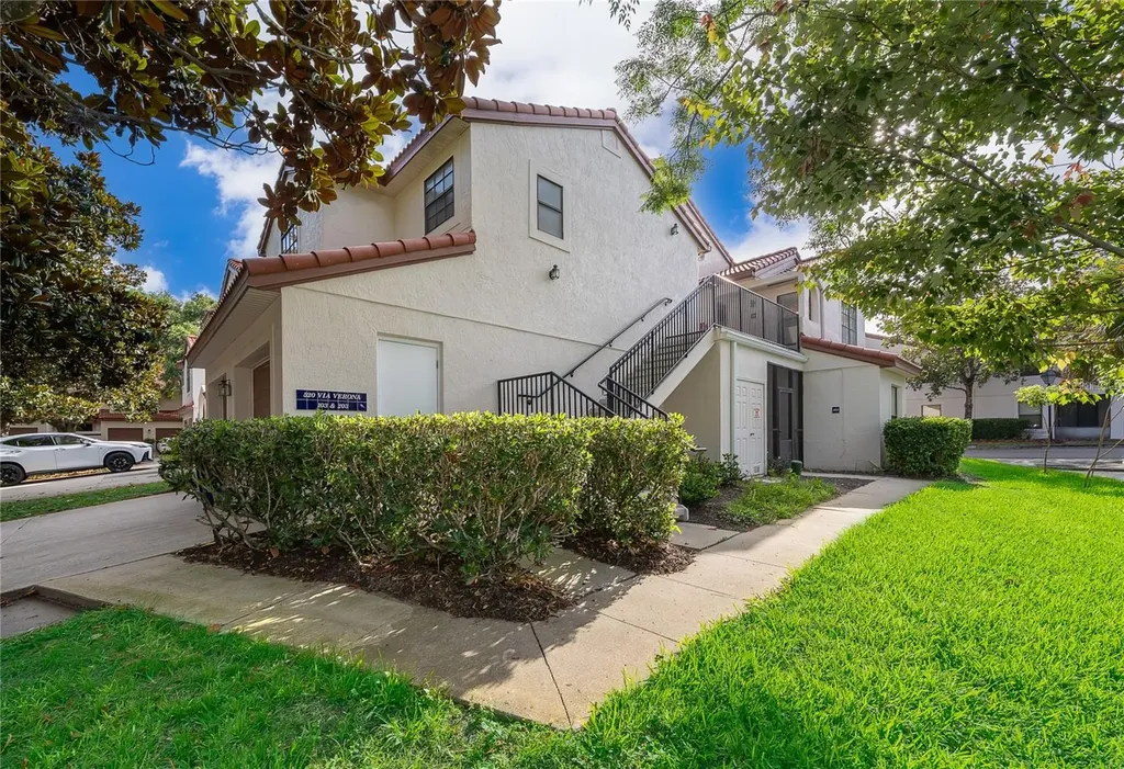 520 Via Verona Lane Altamonte Springs FL 32714