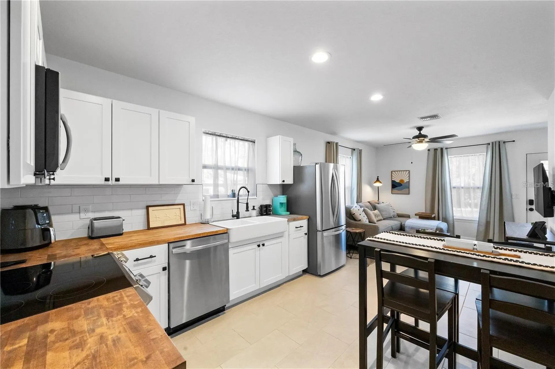 707 N Disston Avenue Tarpon Springs FL 34689