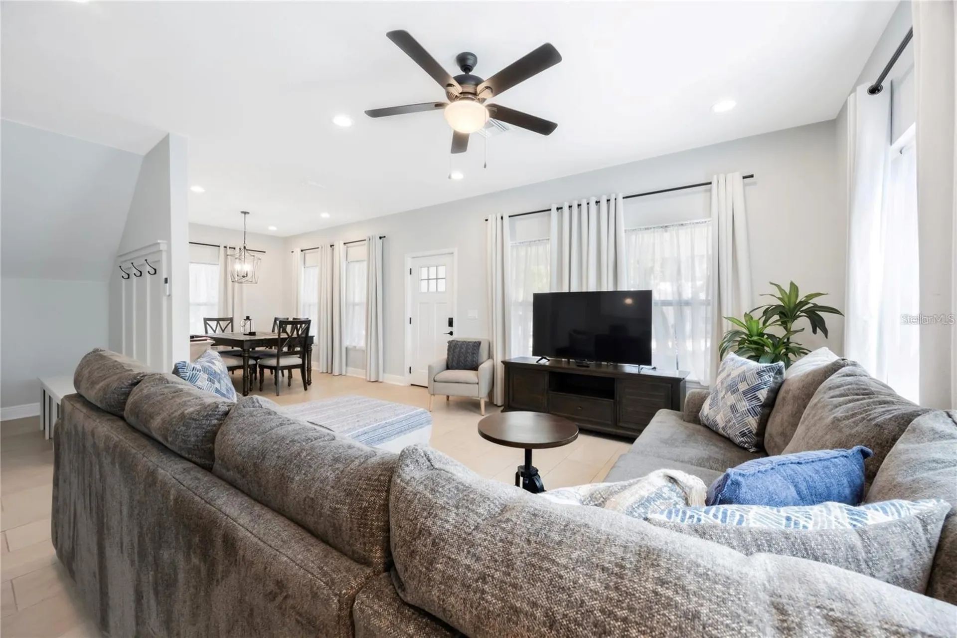 707 N Disston Avenue Tarpon Springs FL 34689