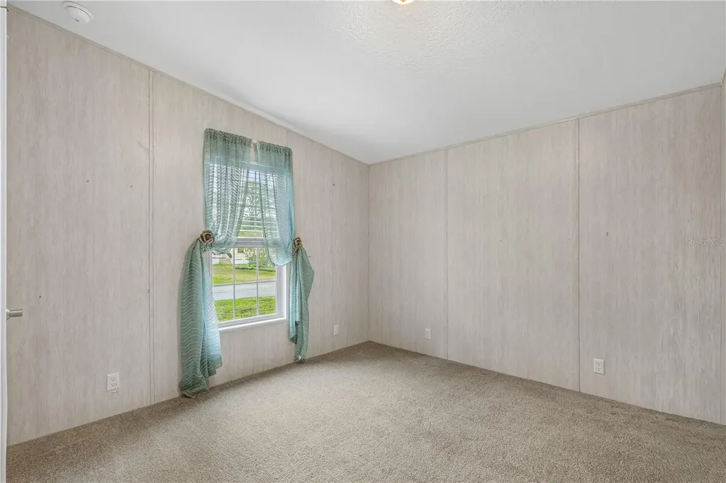 398 Ward Drive Oak Hill FL 32759