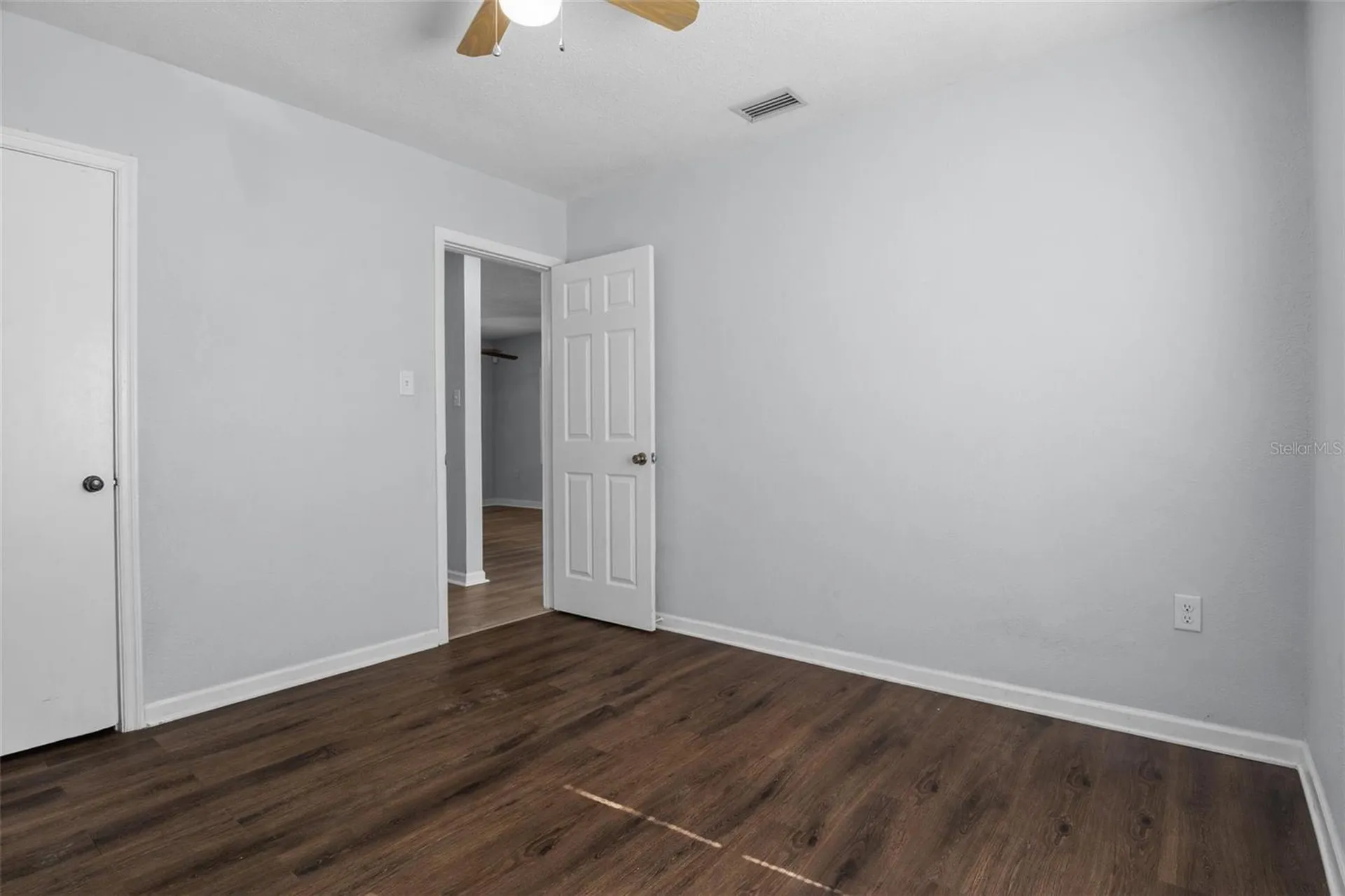 205 W Maple Street Davenport FL 33837