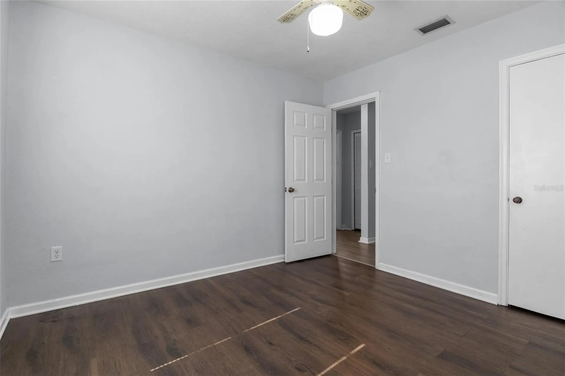 205 W Maple Street Davenport FL 33837