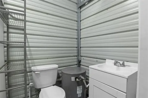 205 W Maple Street Davenport FL 33837