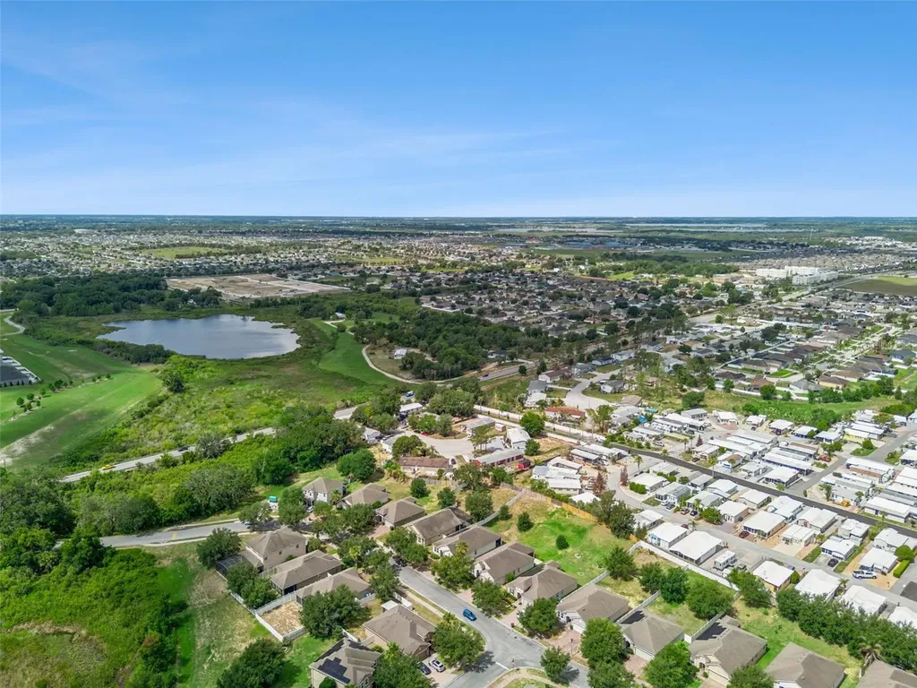 457 Bridgeford Crossing Boulevard Davenport FL 33837