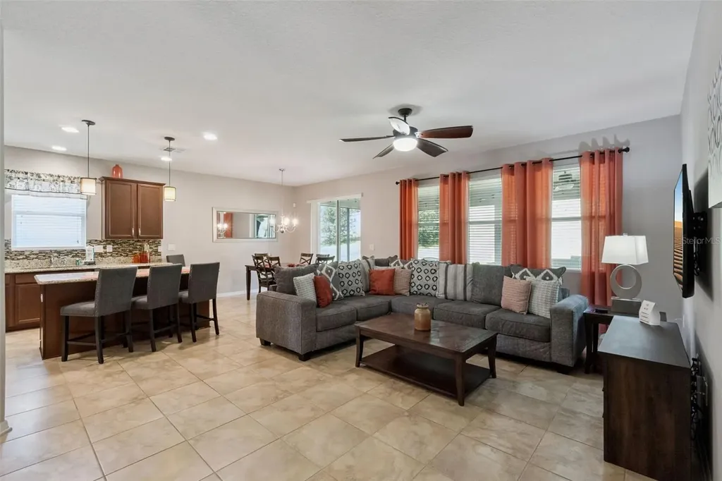 457 Bridgeford Crossing Boulevard Davenport FL 33837