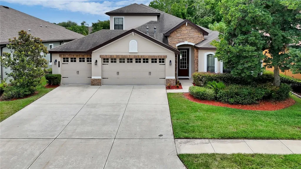 8013 Hampton Glen Drive Tampa FL 33647