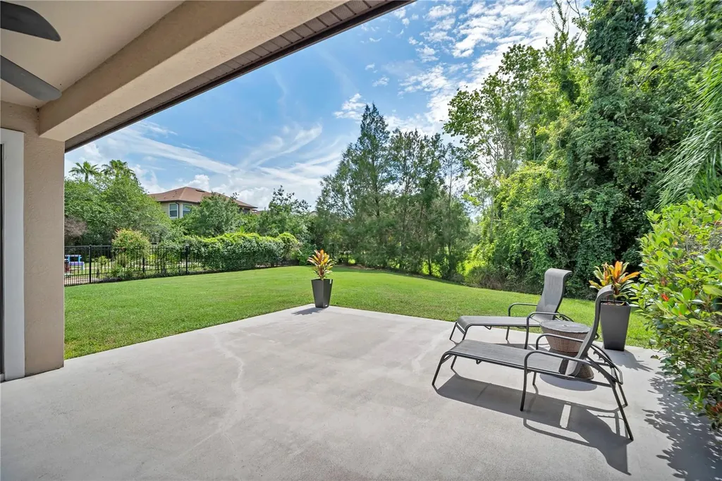 8013 Hampton Glen Drive Tampa FL 33647