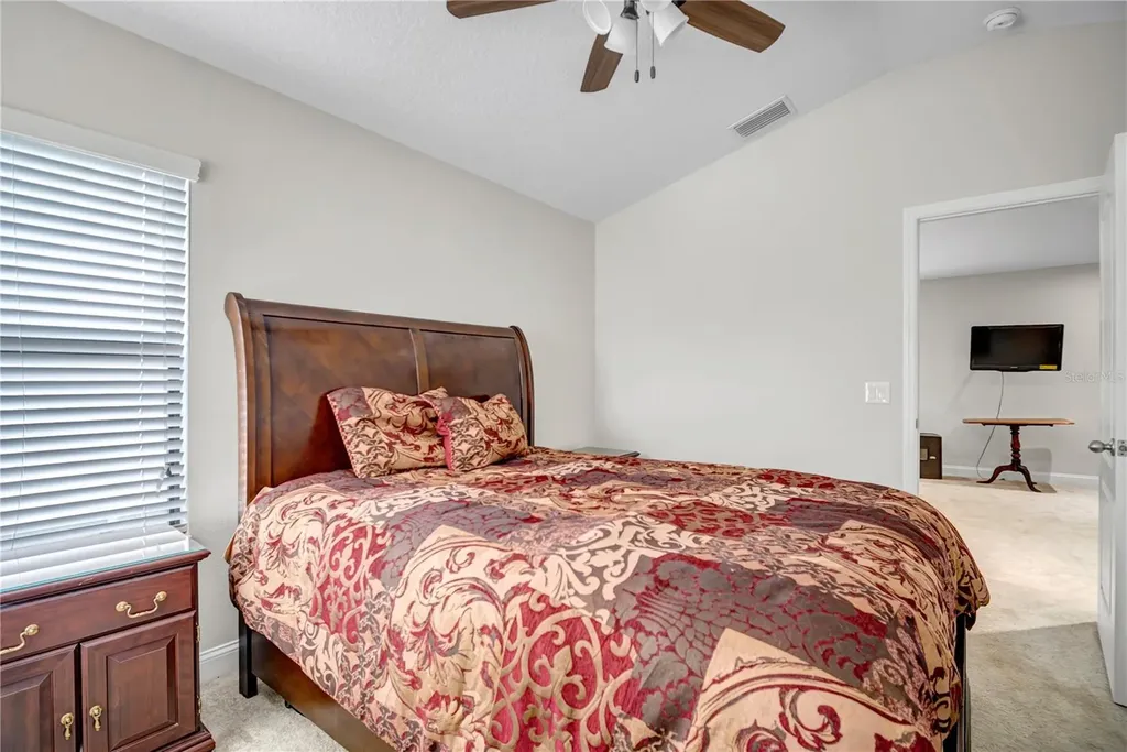 8013 Hampton Glen Drive Tampa FL 33647