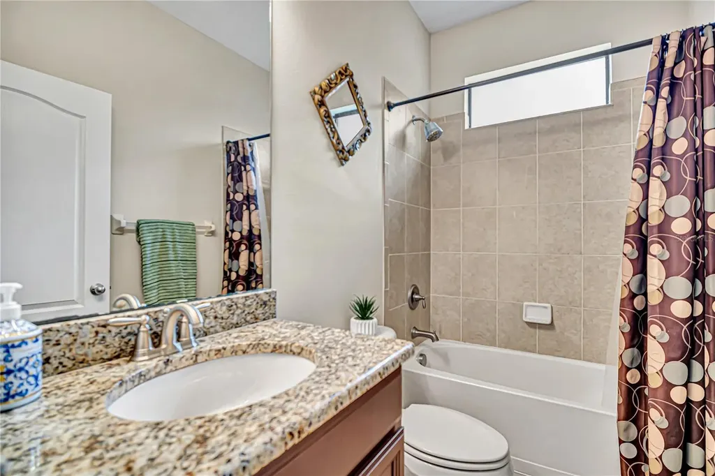 8013 Hampton Glen Drive Tampa FL 33647