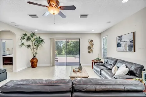8013 Hampton Glen Drive Tampa FL 33647