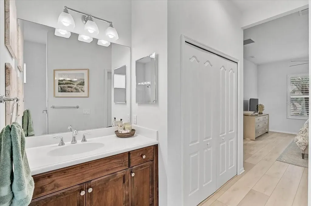 12232 Thornhill Court Bradenton FL 34202