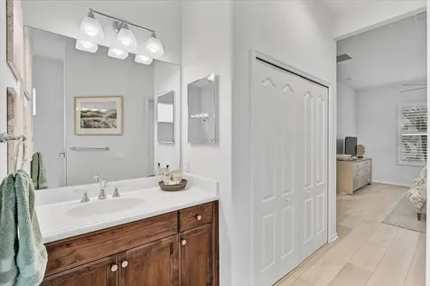 12232 Thornhill Court Bradenton FL 34202