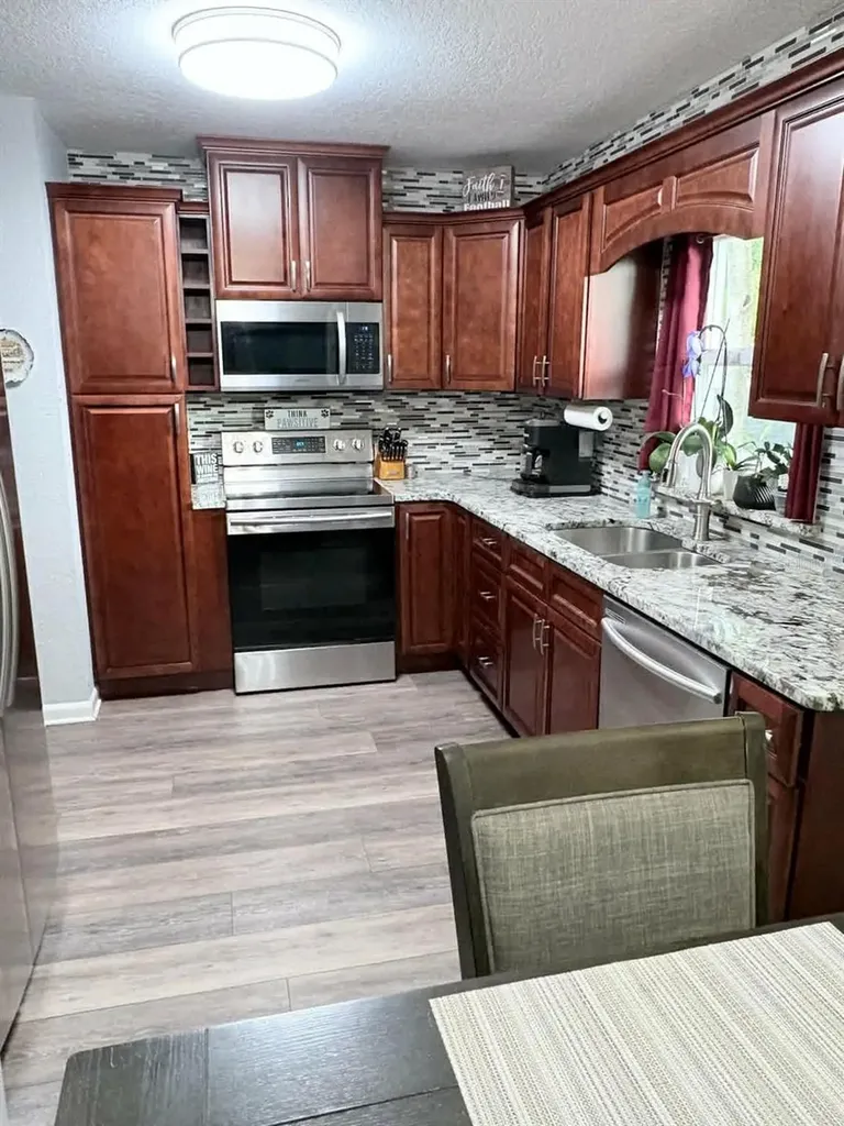 428 NE 21st Terrace Ocala FL 34470