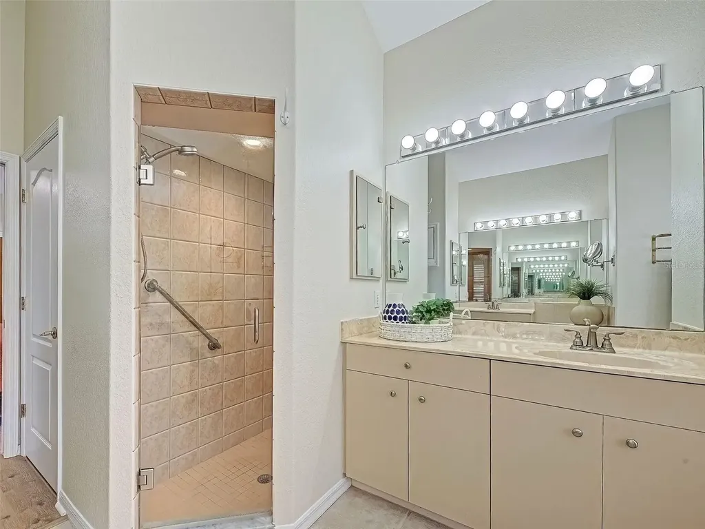 155 Grand Oak Circle Venice FL 34292