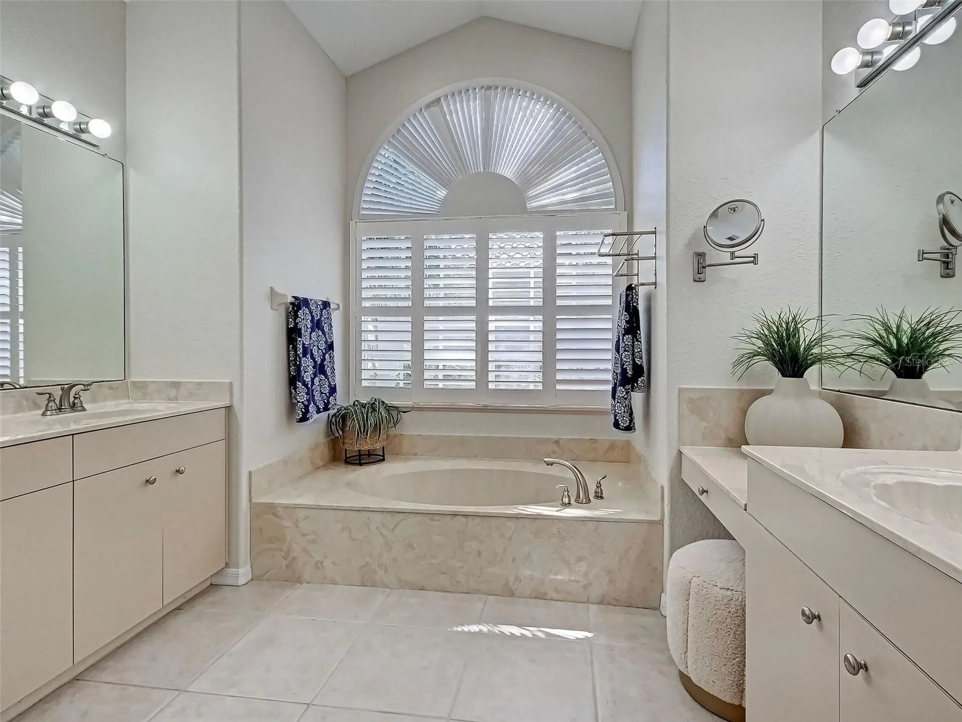 155 Grand Oak Circle Venice FL 34292
