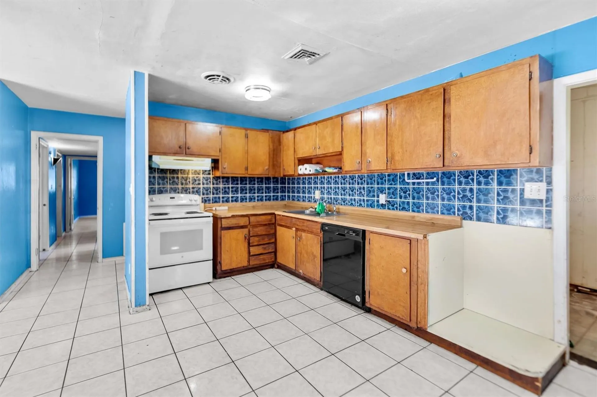 6301 Mackenzie Street Orlando FL 32807