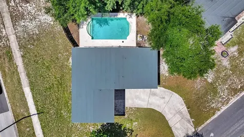 6301 Mackenzie Street Orlando FL 32807