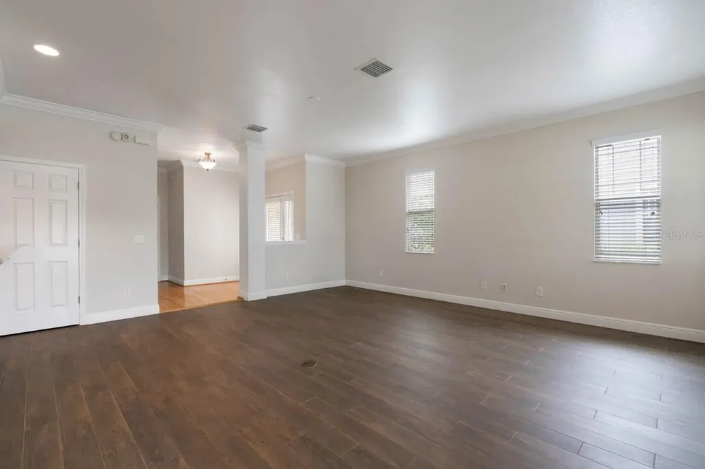 16126 Bridgecrossing Drive Lithia FL 33547