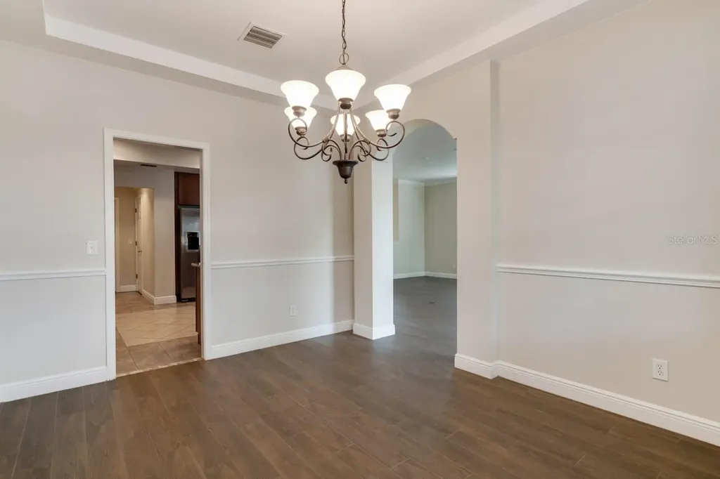 16126 Bridgecrossing Drive Lithia FL 33547