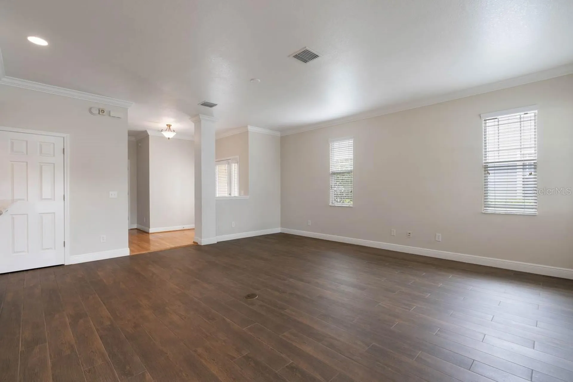 16126 Bridgecrossing Drive Lithia FL 33547