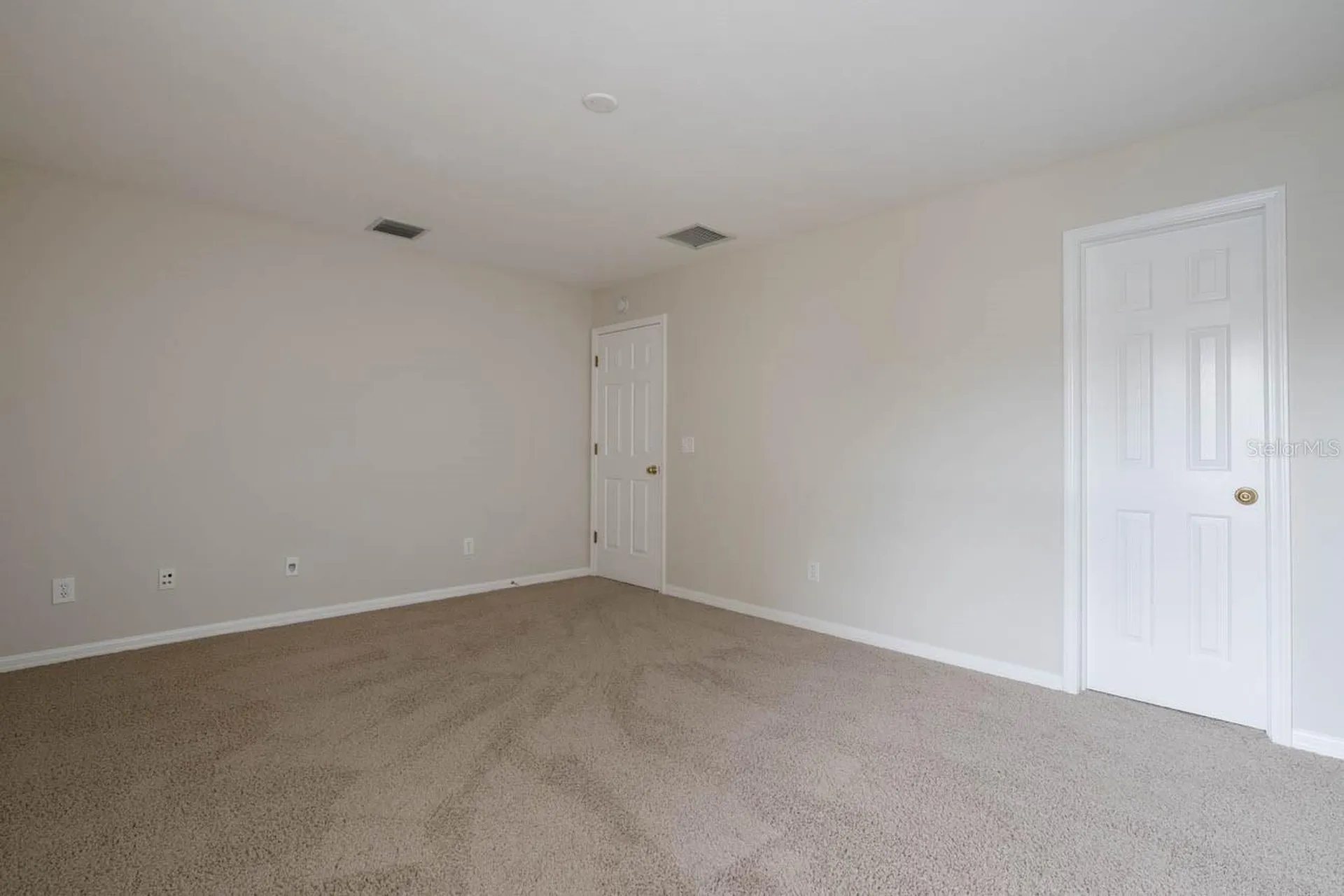 16126 Bridgecrossing Drive Lithia FL 33547