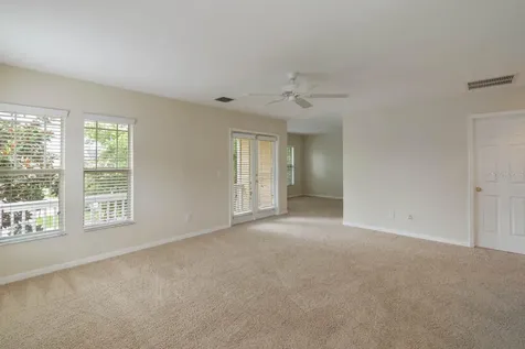 16126 Bridgecrossing Drive Lithia FL 33547