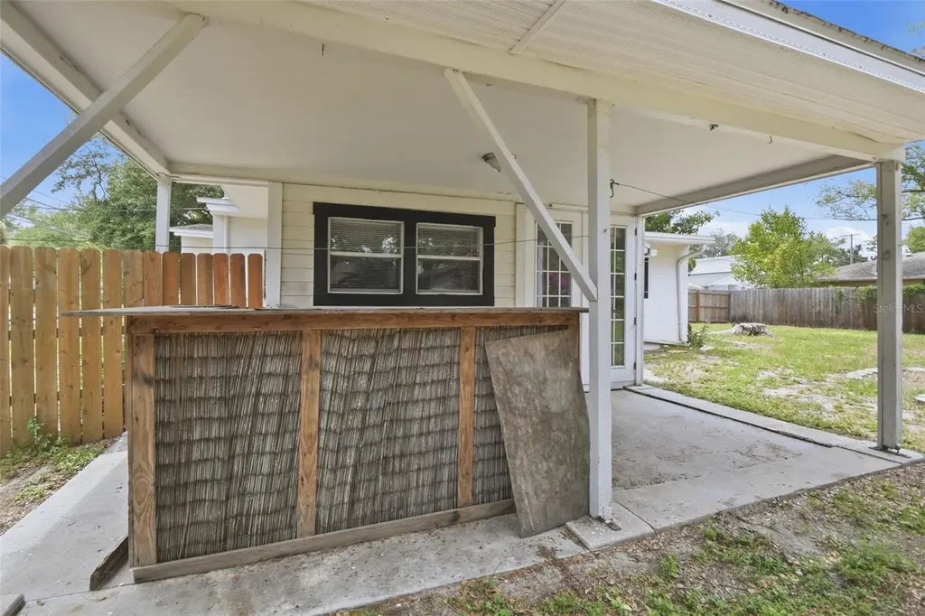 6726 S Dauphin Avenue Tampa FL 33611