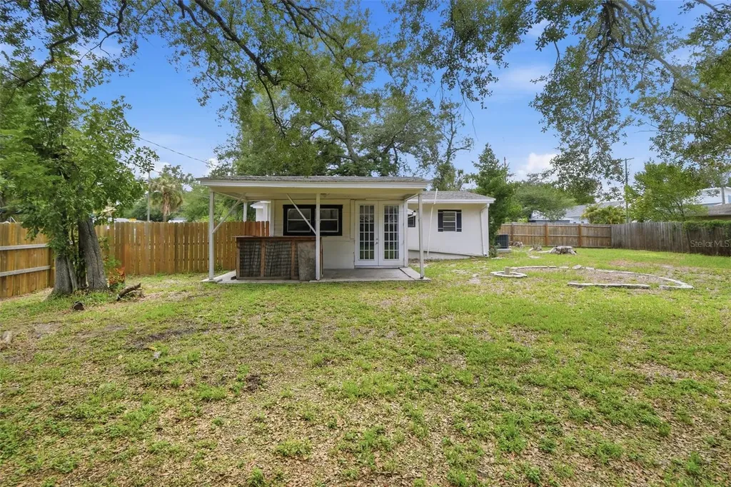 6726 S Dauphin Avenue Tampa FL 33611