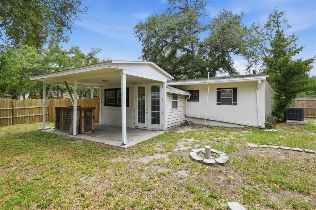 6726 S Dauphin Avenue Tampa FL 33611