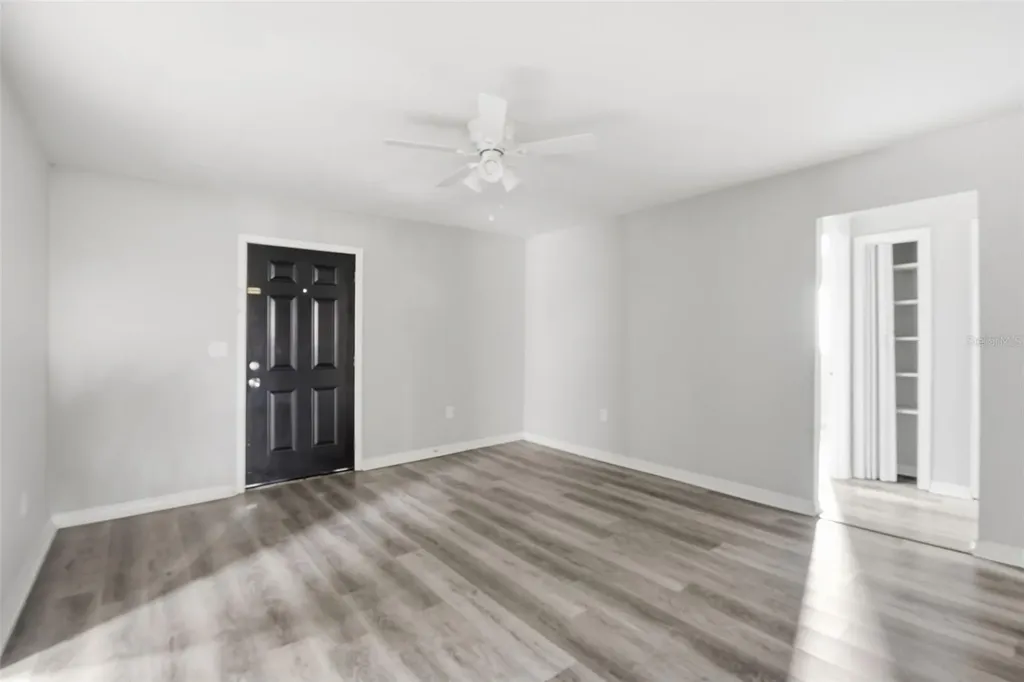 6726 S Dauphin Avenue Tampa FL 33611
