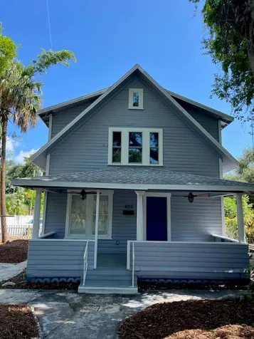 823 10th Avenue S St Petersburg FL 33701