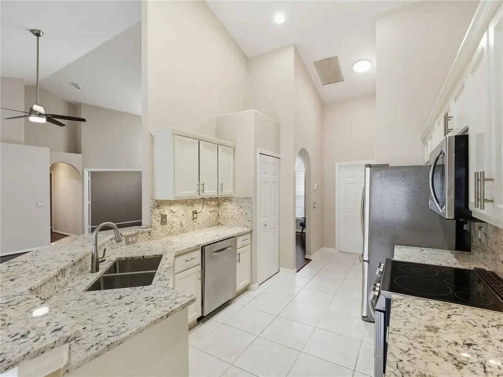 838 Chamberlin Trail St Cloud FL 34772