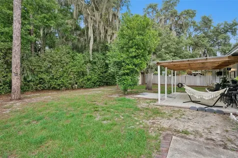 1335 Yvonne Street Apopka FL 32712