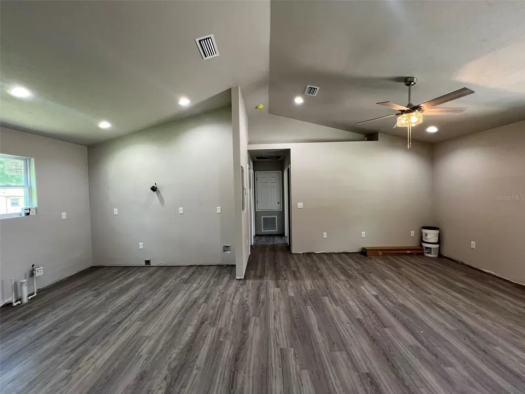23004 NW 184th Road High Springs FL 32643