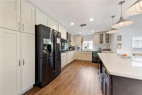 17601 1st Street E Redington Shores FL 33708